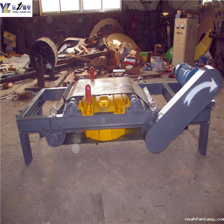 电磁自卸式除铁器用什么电机