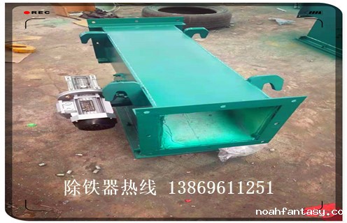 新疆管道除铁器安装示意图