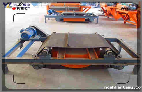 电磁自卸式除铁器安装示意图