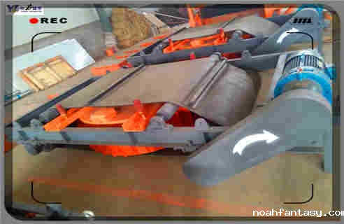 自卸电磁除铁器工作视频