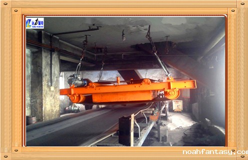 自卸式永磁除铁器，河南自卸式永磁除铁器_技术参数_河南自卸式永磁除铁器磁块安装方式_如何换带