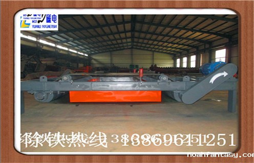 永磁自卸式除铁器